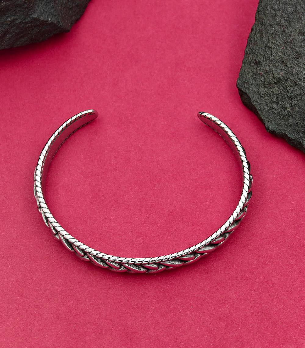 Tribal Spirit Bracelet For Men - Image 4