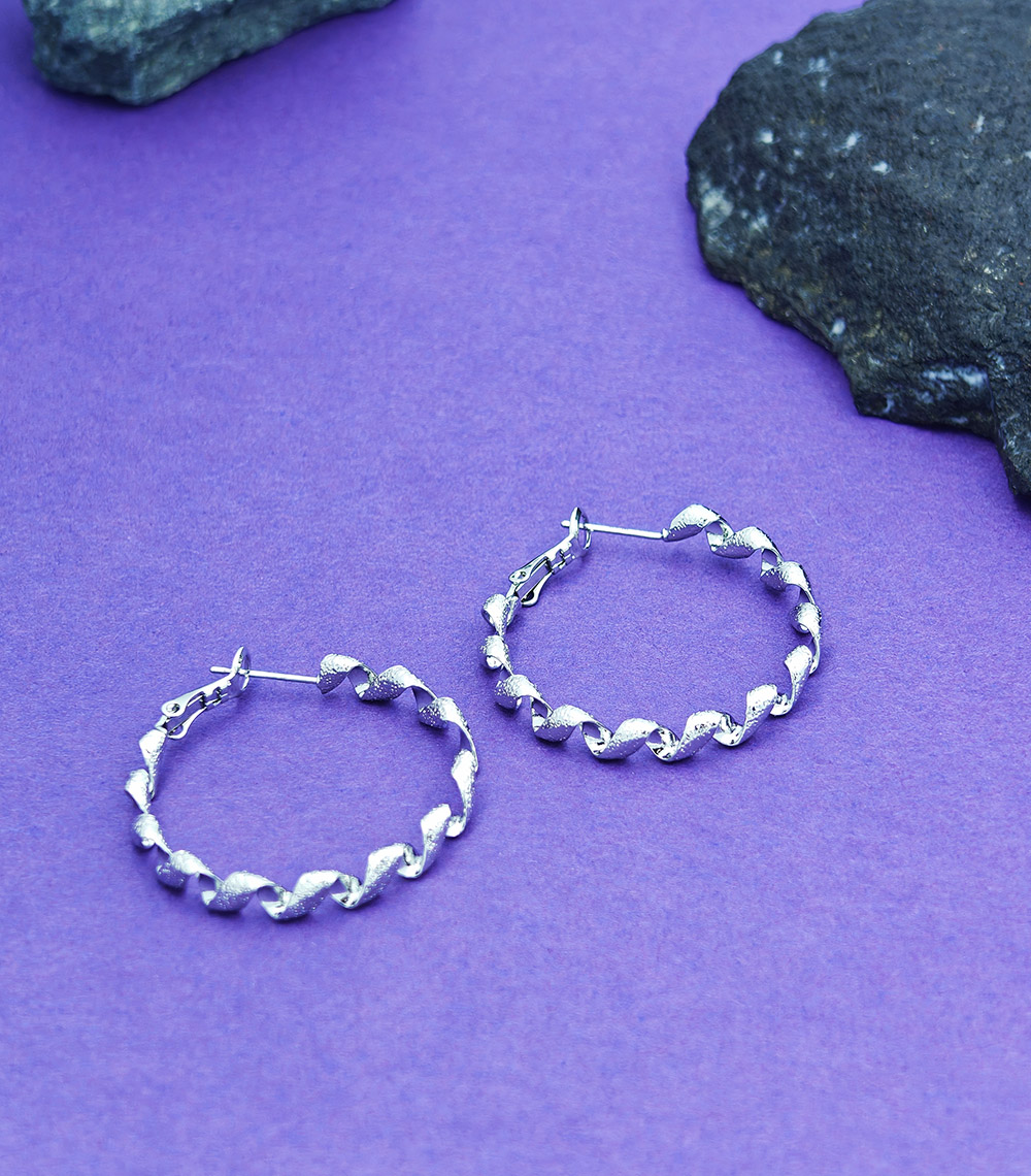 Twilight Twist Bali Earring