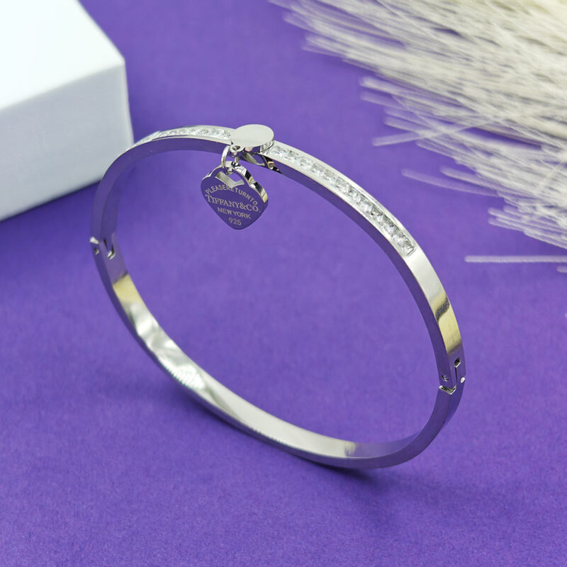 Lustre Heart Stone Bracelet For Women