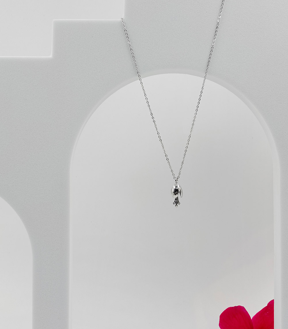 Radiant Ribbon Chain Pendant - Image 2