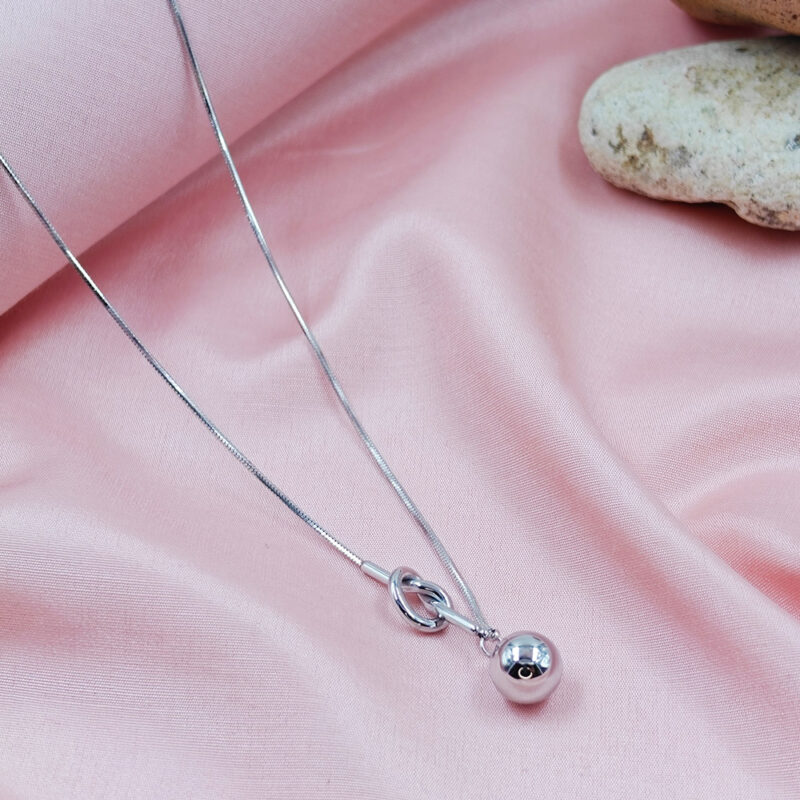 Eternal Knot Silver Chain Pendant Necklace For Women