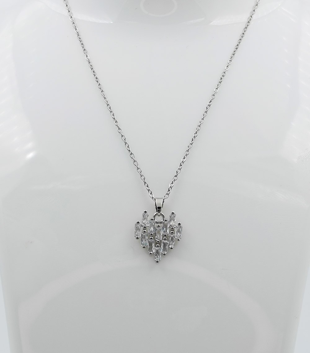 Radiant Heart Silver Chain Pendant Necklace - Image 2